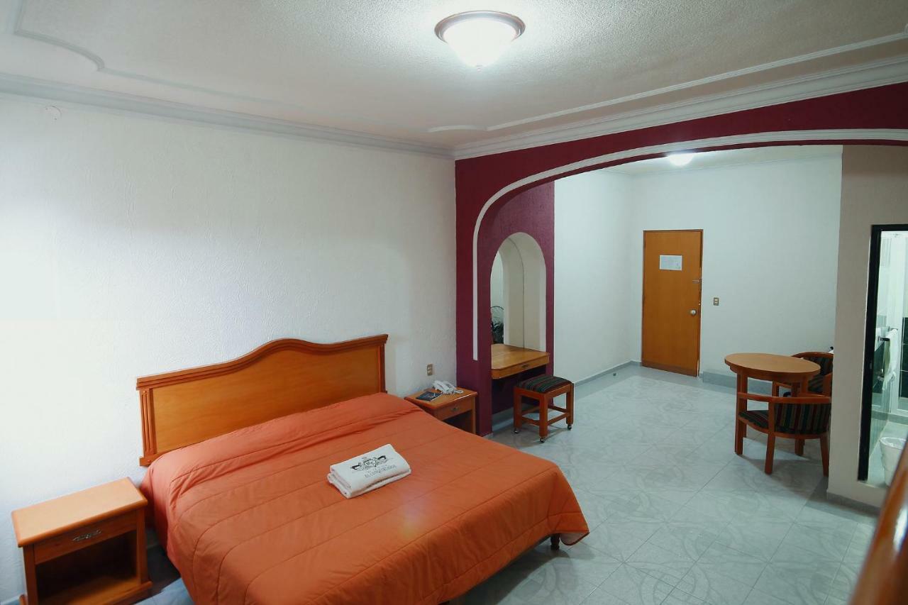 Hotel El Conquistador Monarca. Zitácuaro Exterior foto